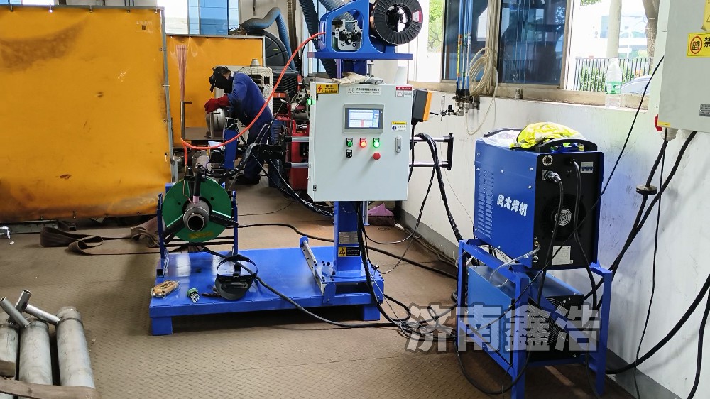 氬弧自動焊1140，運行穩(wěn)定，提高焊接效率